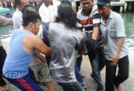 Subli di temukan dalam keadaan kaku, Minggu (01/11).
